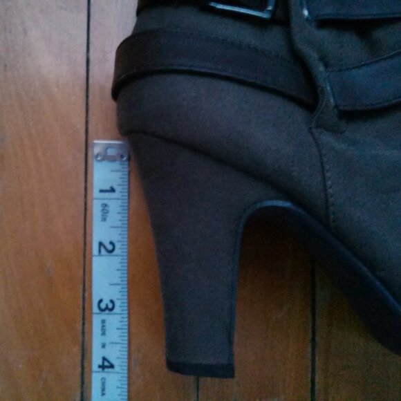 Women's 4" Heel Boots, Olive Green Faux Suede, Brown Buckle, Size 7 - Picture 11 of 16